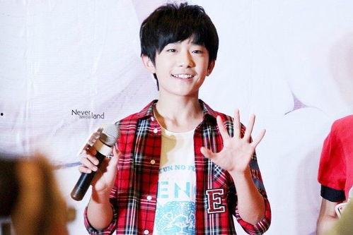 娱乐吃瓜君tfboys,娱乐吃瓜君带你揭秘偶像成长之路